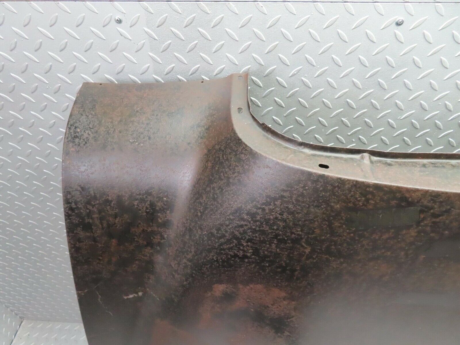 12854 Mercedes-Benz W110 Bonnet