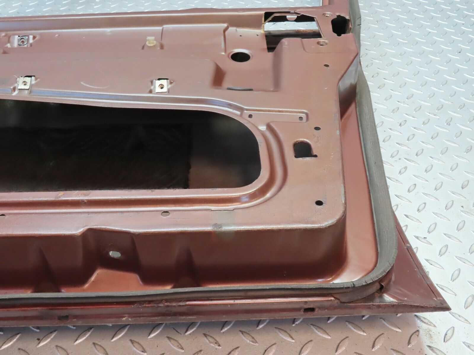 18808 Mercedes-Benz W116 Front Right Door