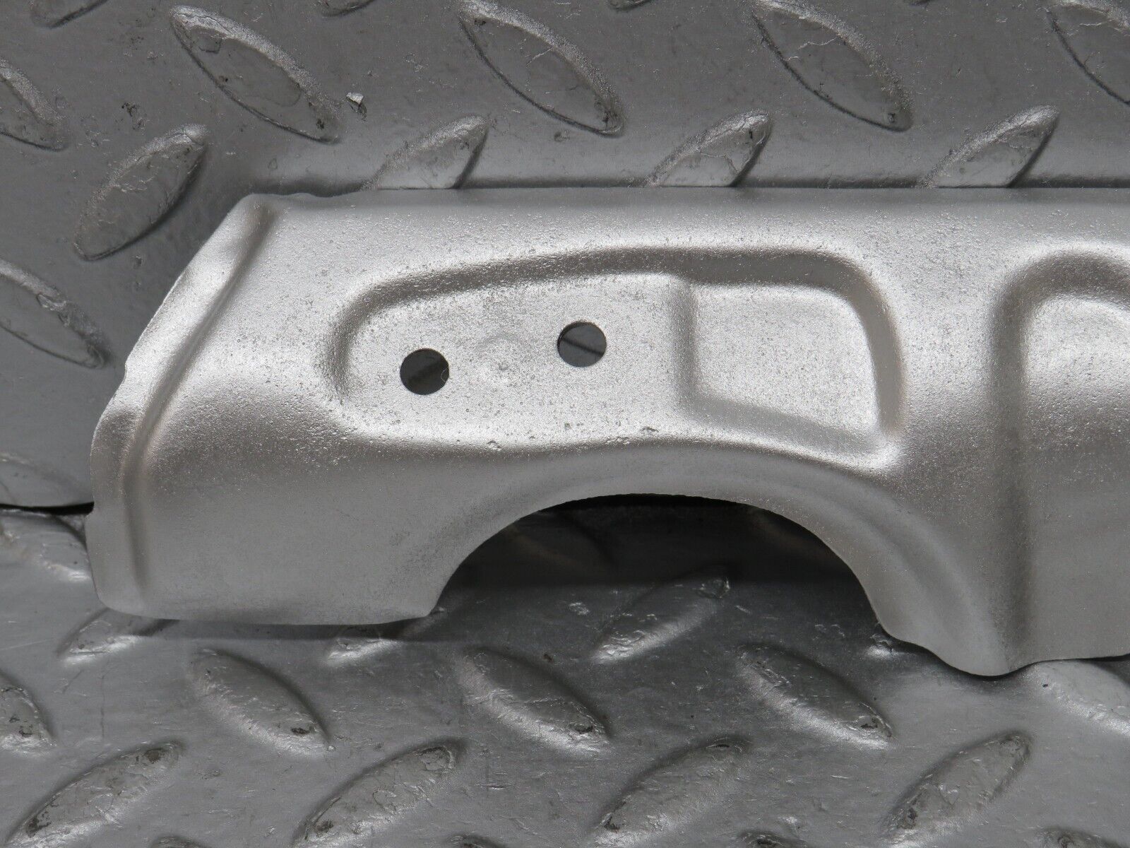 36345 Mercedes-Benz W126 420SE Exhaust Manifold Heat Shield