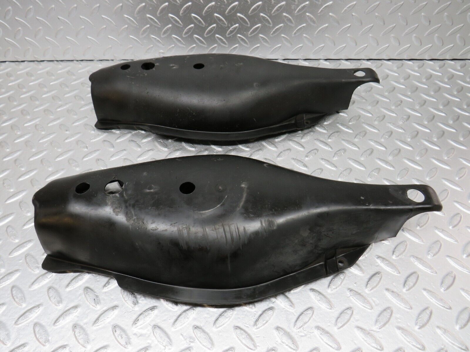 34793 Mercedes-Benz W210 320E Rear Control Arm Cover Pair 2033520088