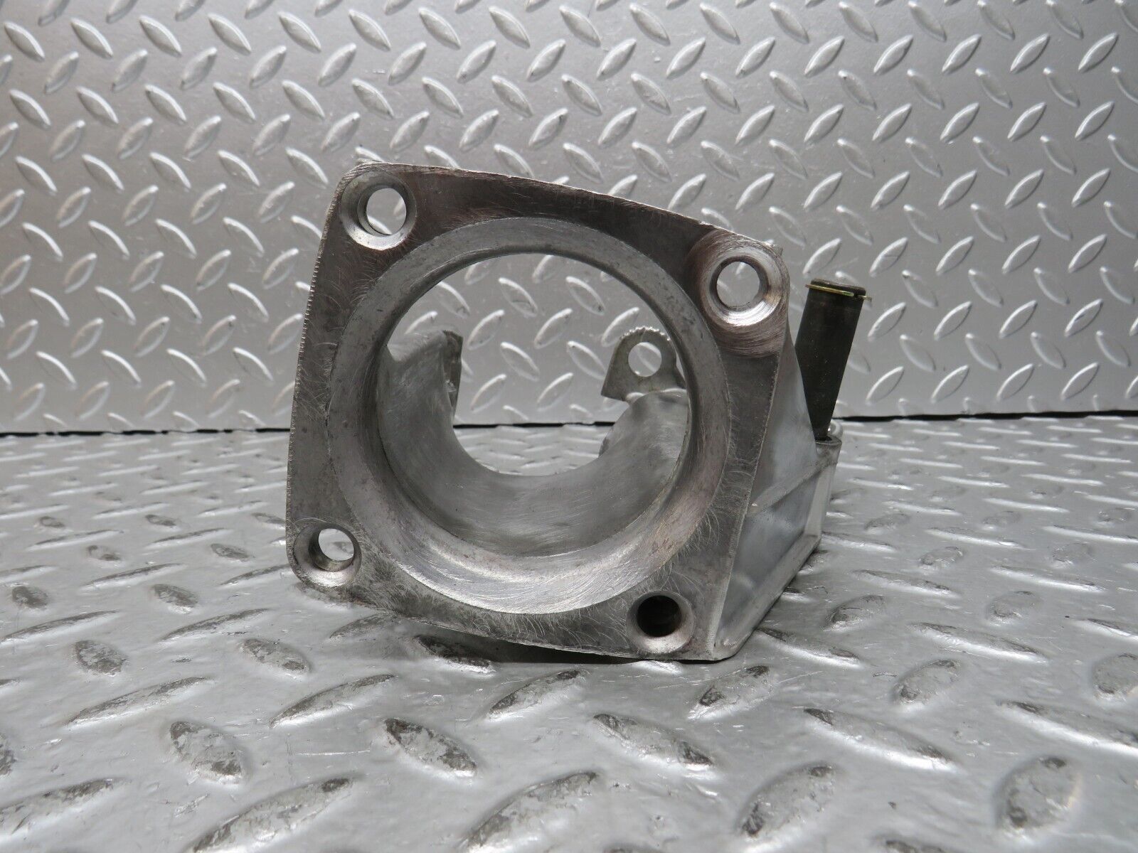 28595 Mercedes-Benz W123 230E Brake Pedal Bracket 1232900219