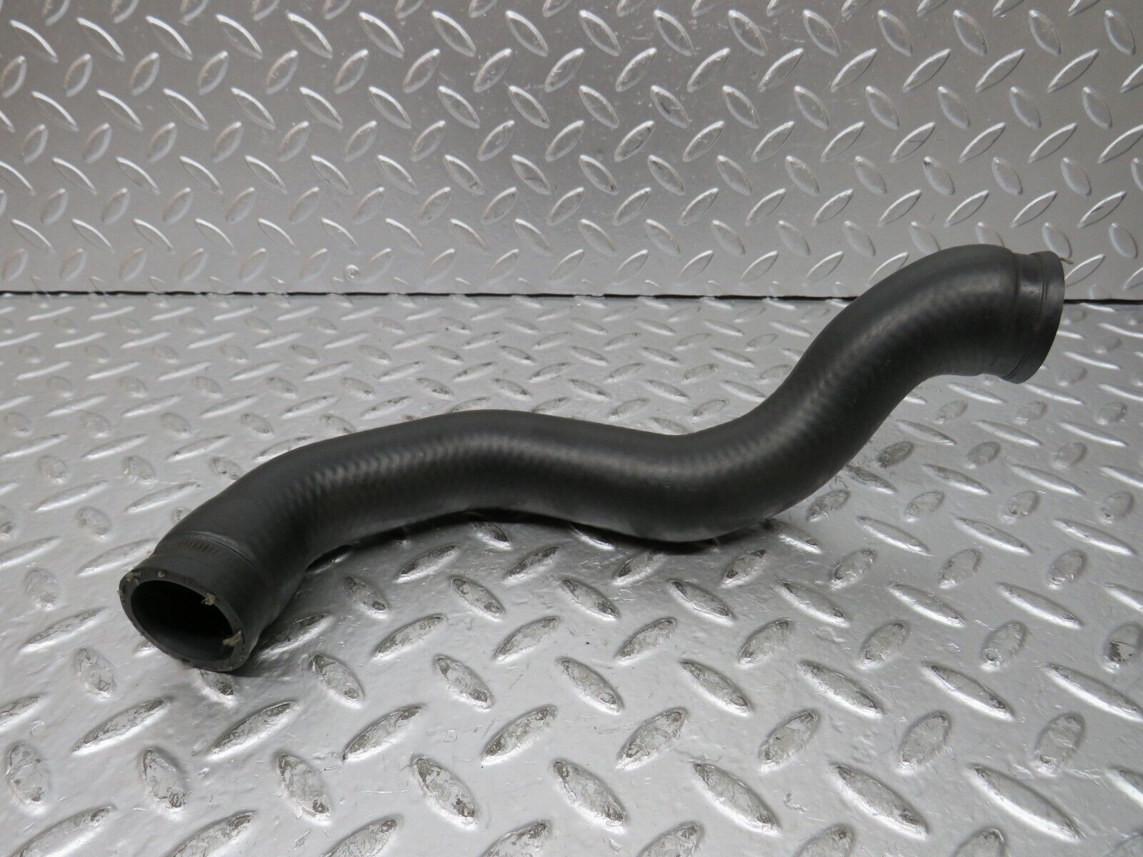 27293 Mercedes-Benz W123 280E Radiator Hose 1235012682