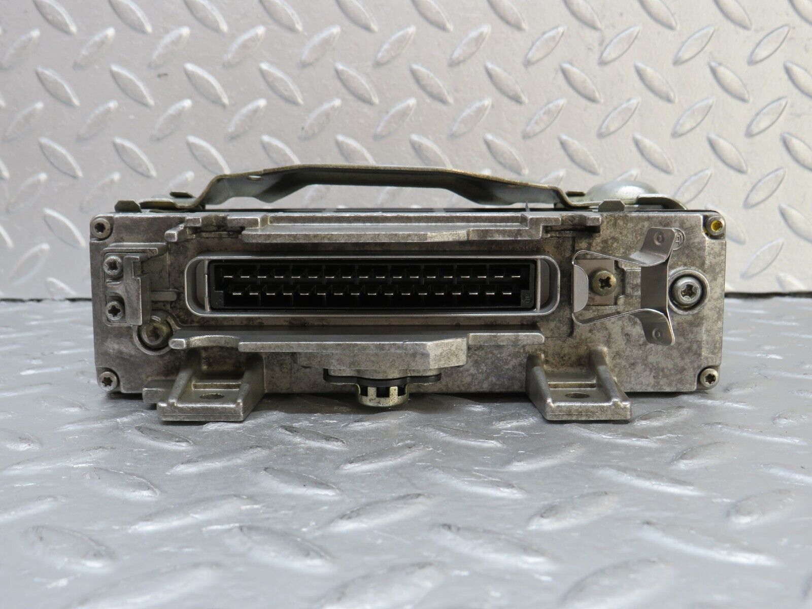 36015 Mercedes-Benz W126 420SE ABS Control Unit ECU Bosch 0055455132 026510102