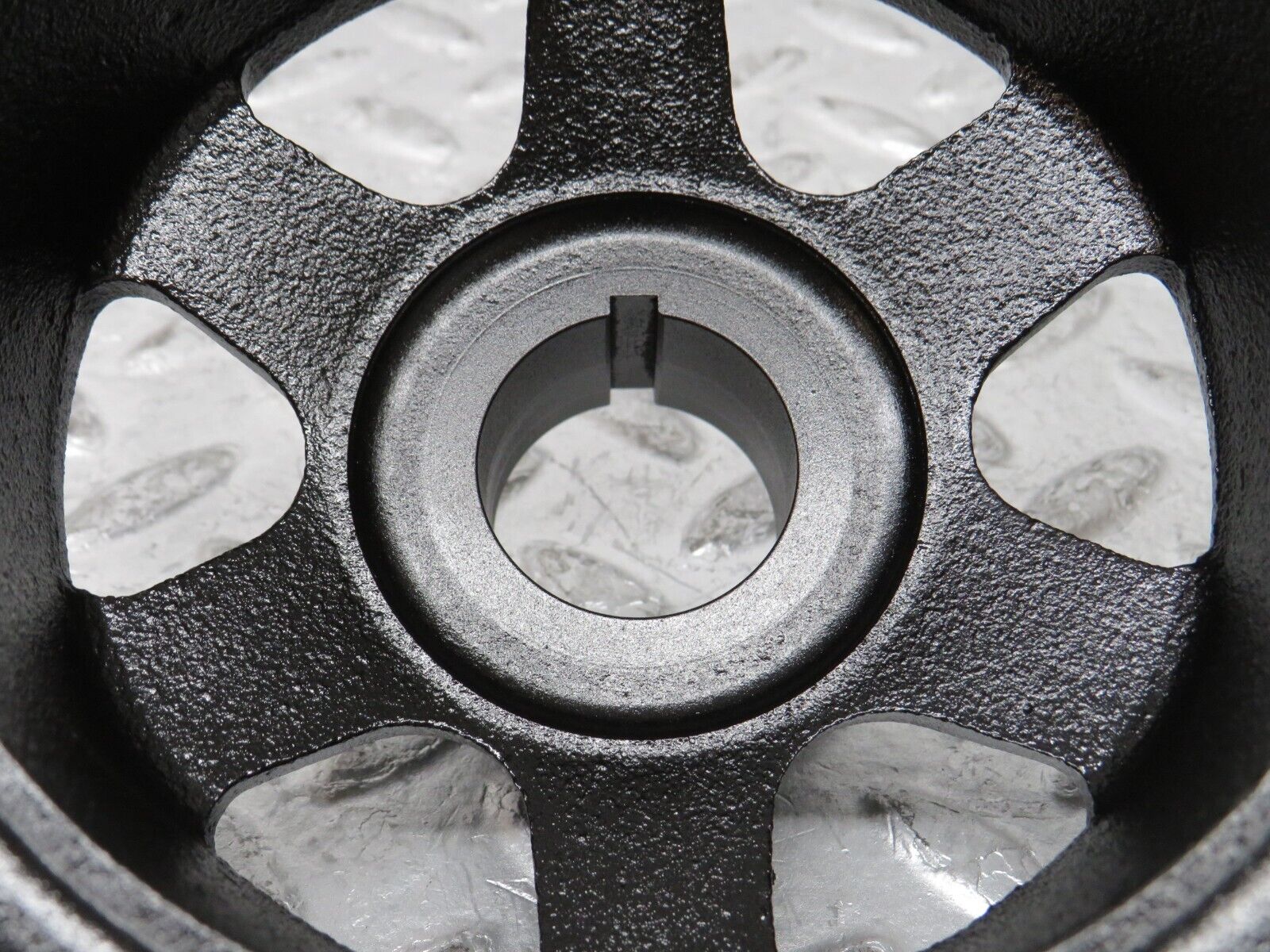 35026 Mercedes-Benz W210 320E Crankshaft Pulley