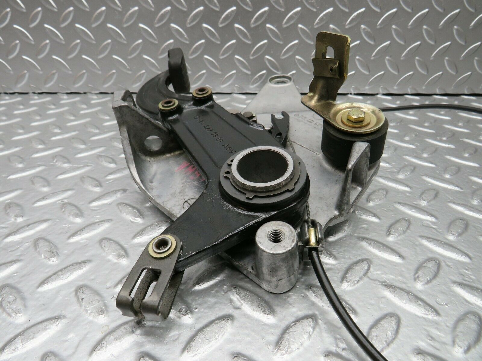 22527 Mercedes-Benz C124 E220 Coupe Parking Brake Pedal 1244270736 1244270801