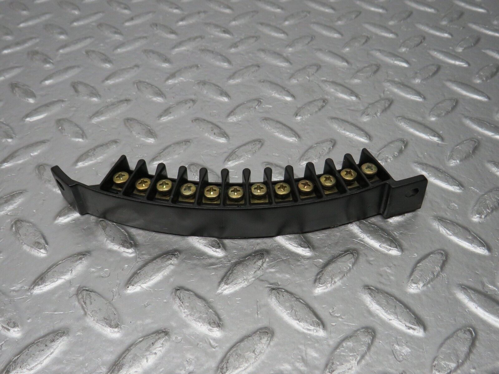 31374 Mercedes-Benz S124 220TE Wagon Tailgate Wire Connector 1245400469