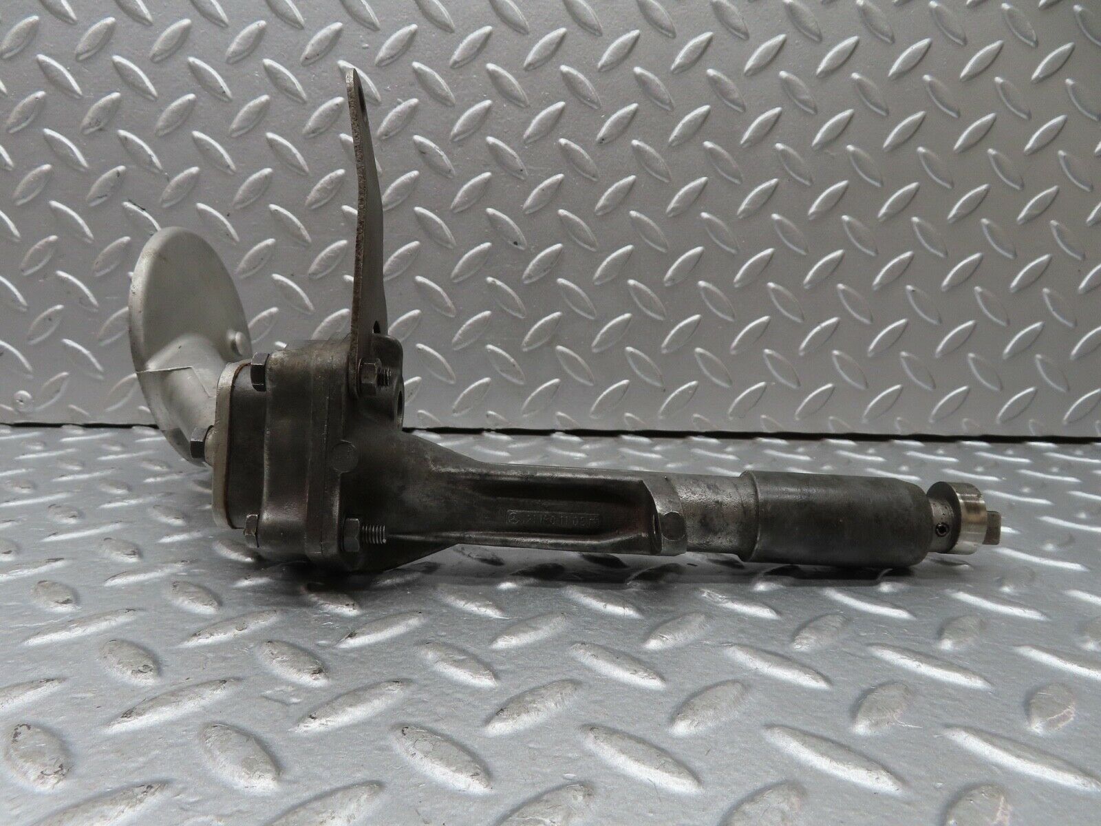 18845 Mercedes-Benz W121 190b Ponton Oil Pump 1211800403