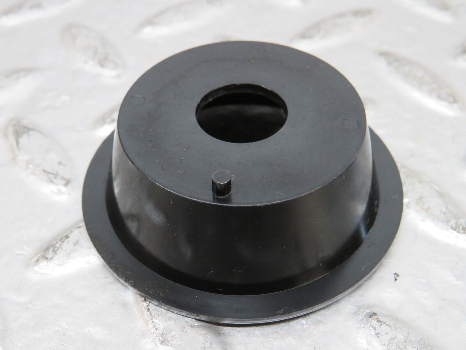 26162 Mercedes-Benz W116 450SE Headlight Switch Black Collar And Knob