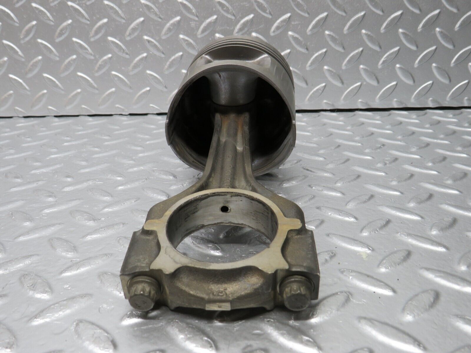30912 Mercedes-Benz W201 190E 2.0L Piston With Connecting Rod 88.985mm 10203
