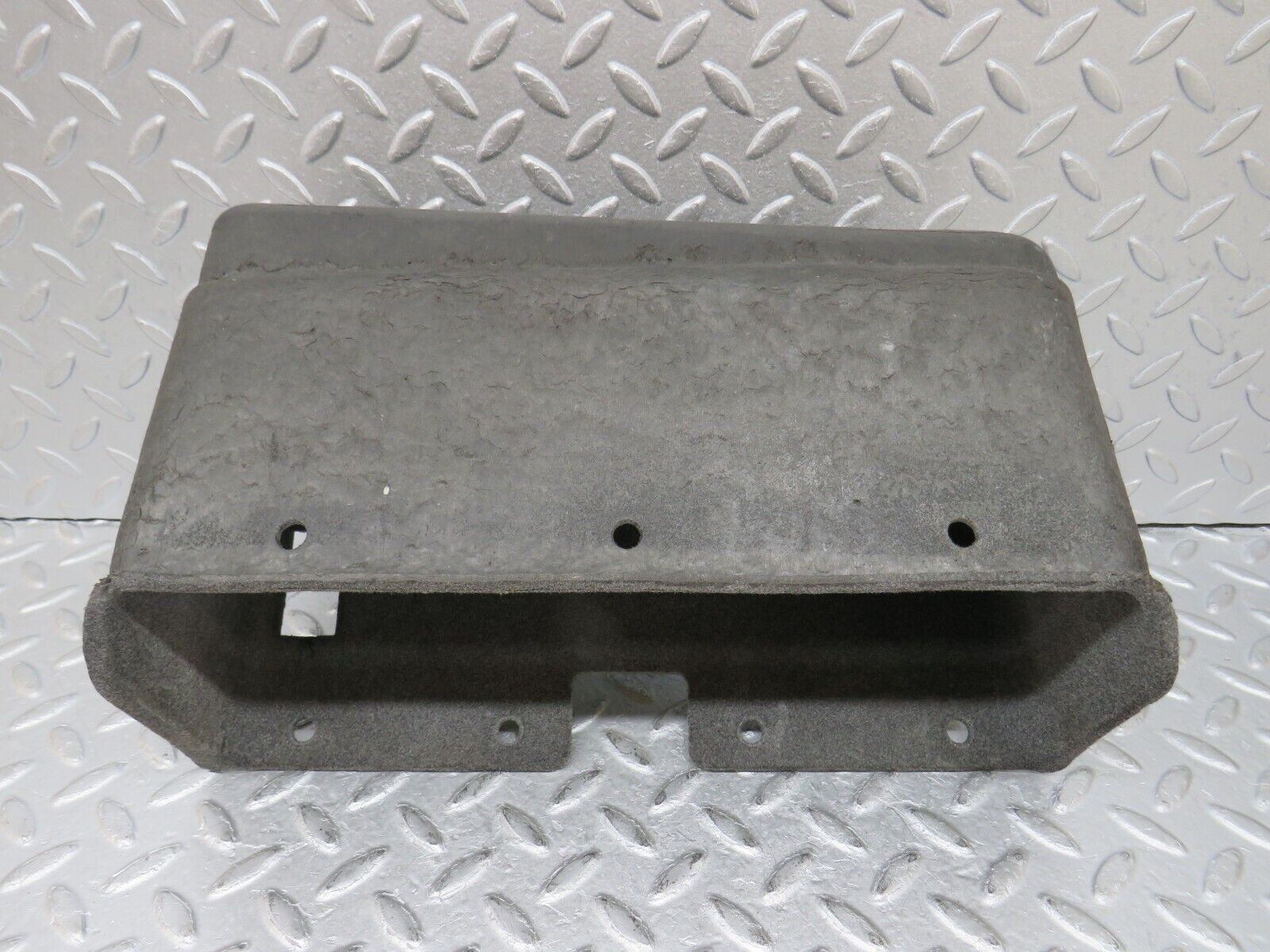 36172 Mercedes-Benz W126 420SE Glove Box 1266800291 1266930233