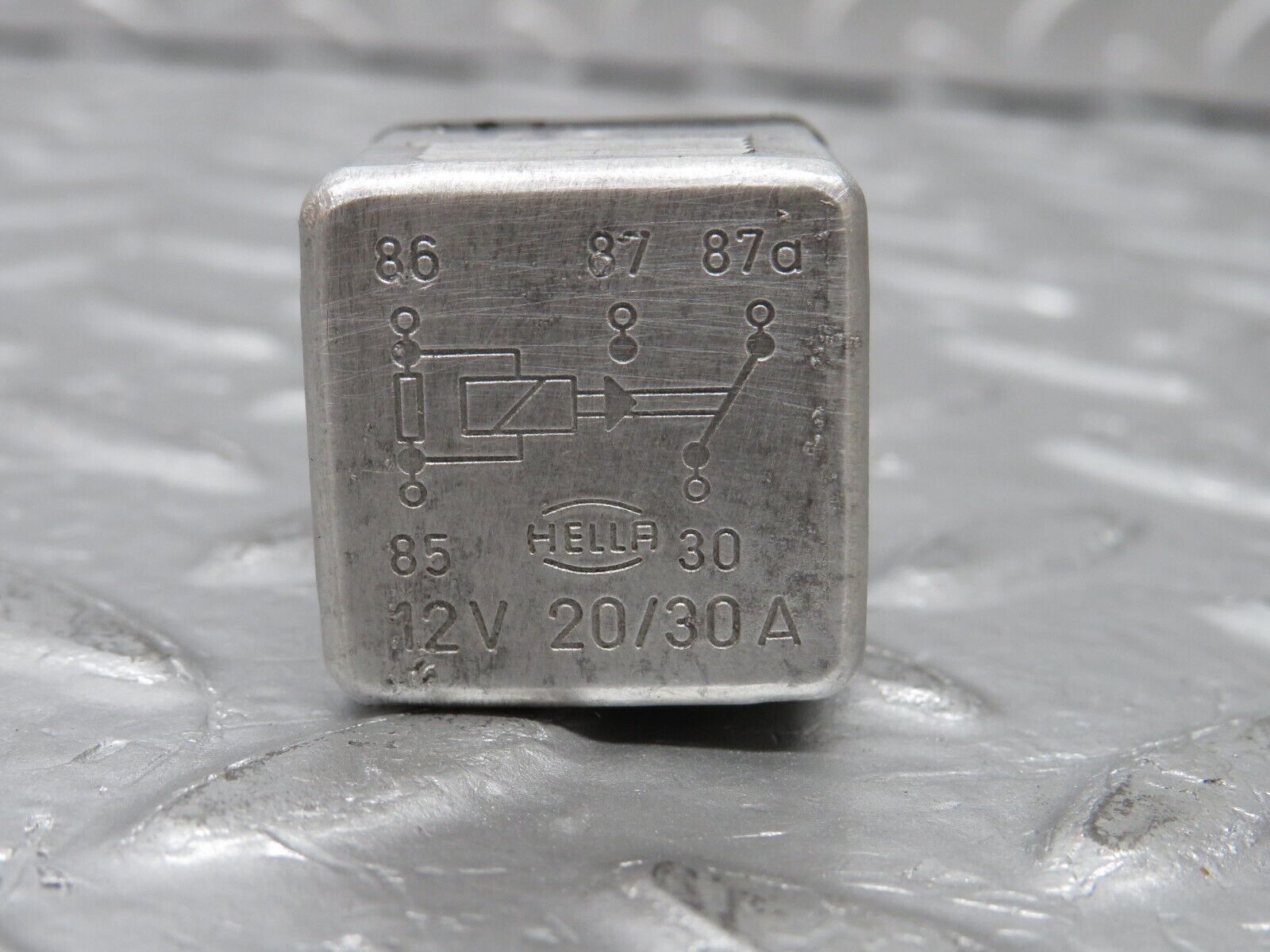 32474 Mercedes-Benz S124 300TE Wagon Multi Purpose Relay 0015420219