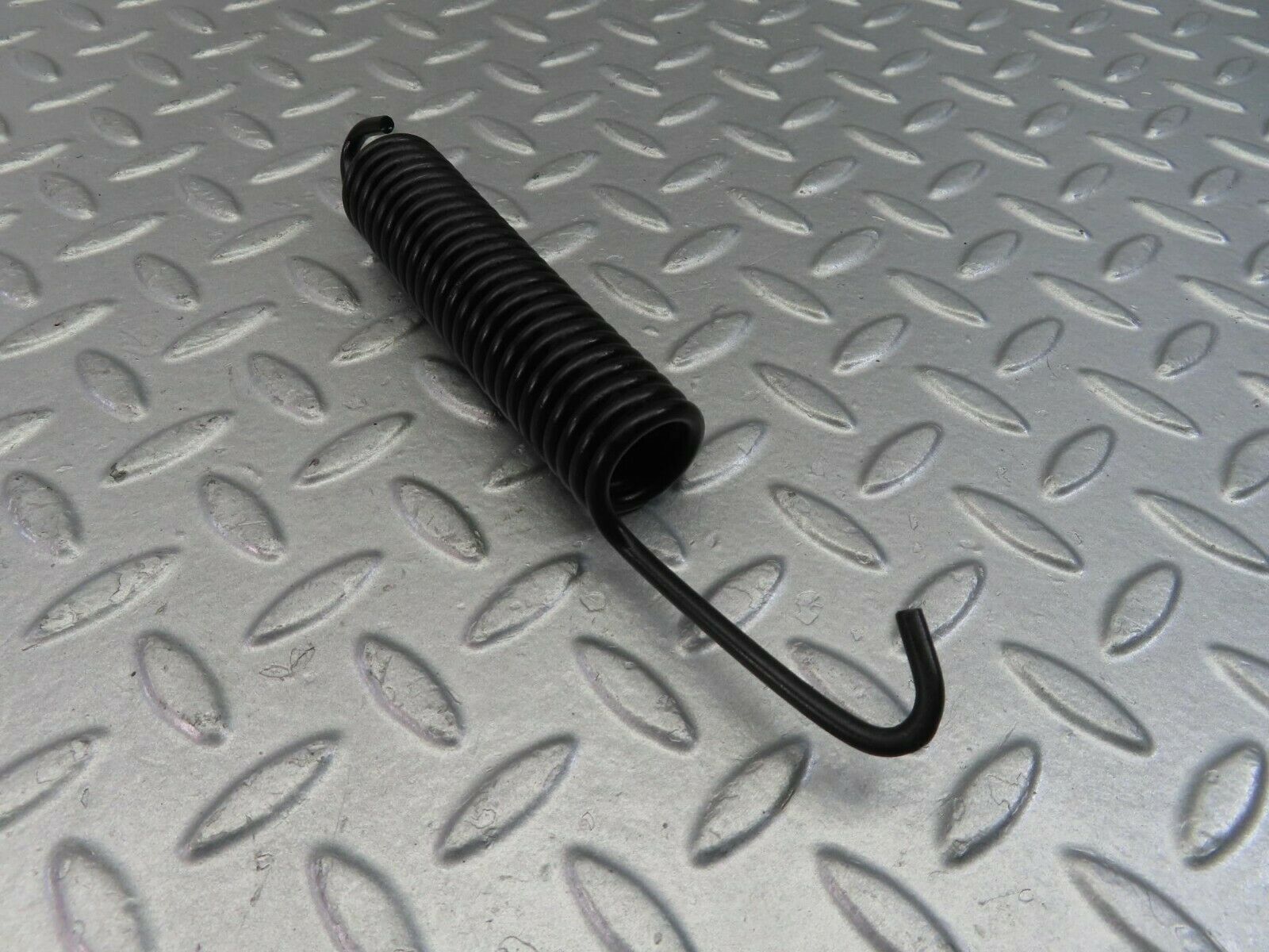 10012 Mercedes-Benz W114 Bonnet Hinge Spring