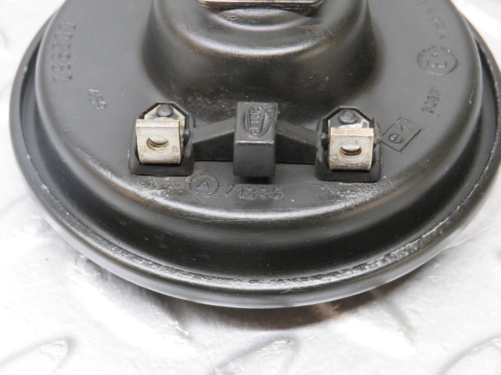 36115 Mercedes-Benz W126 420SE Horn Bosch 002952 0035428820