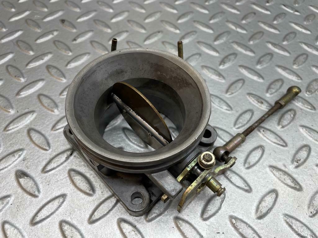 17801 Mercedes-Benz W116 350SE Throttle Body Valve