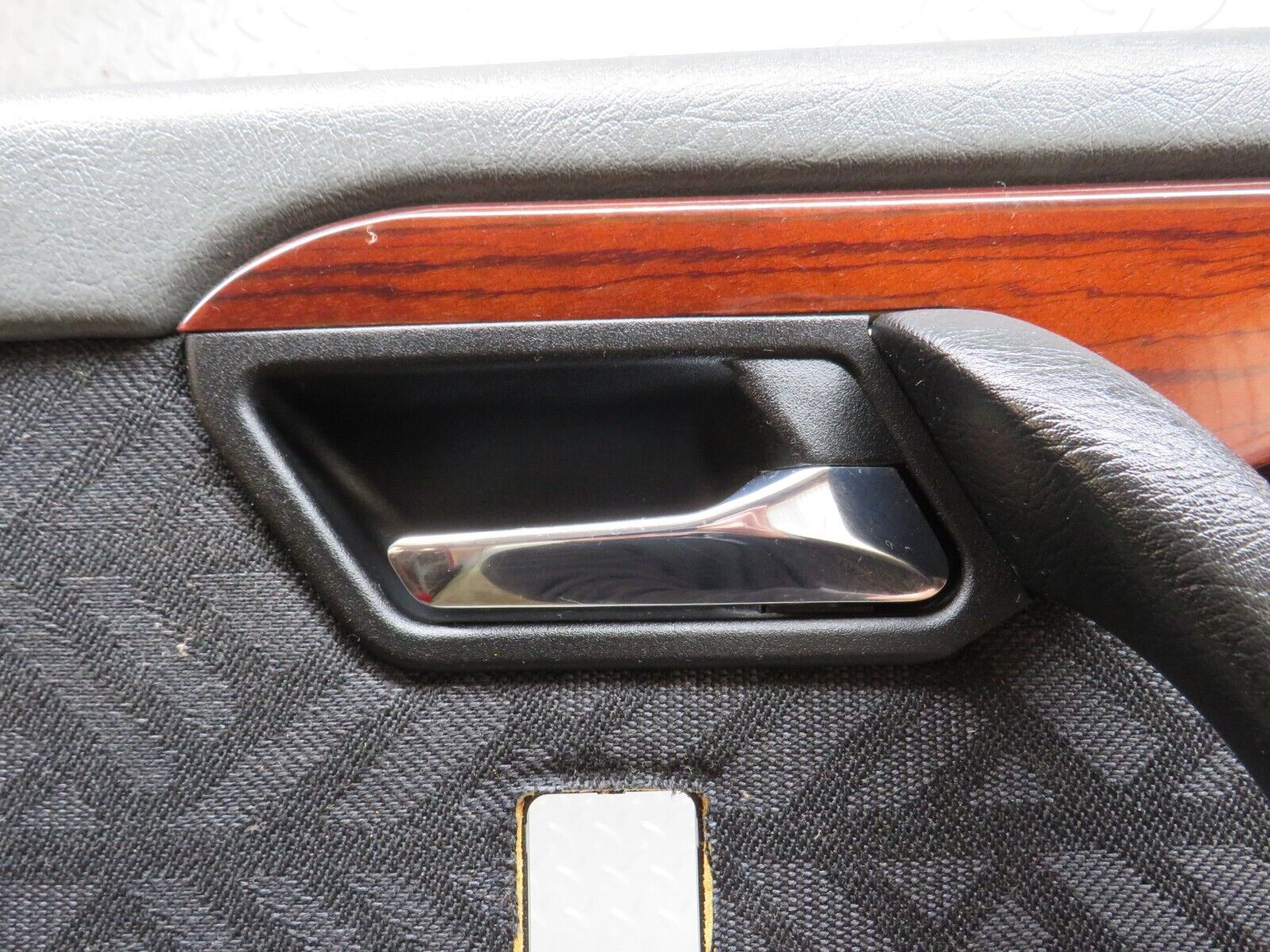 33357 Mercedes-Benz W202 C180 Rear Right Door Card 2027303870