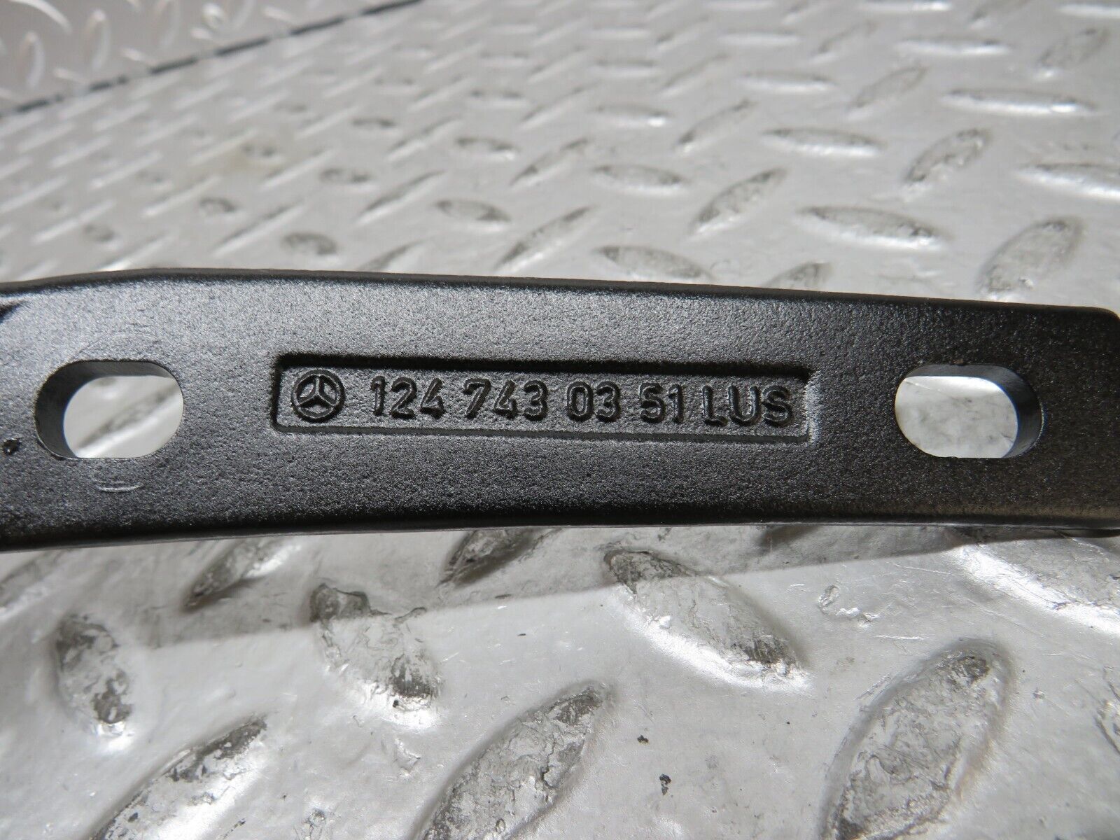 27743 Mercedes-Benz S124 300TE Trunk Lid Hinge Left Side 1247430351 1247430121