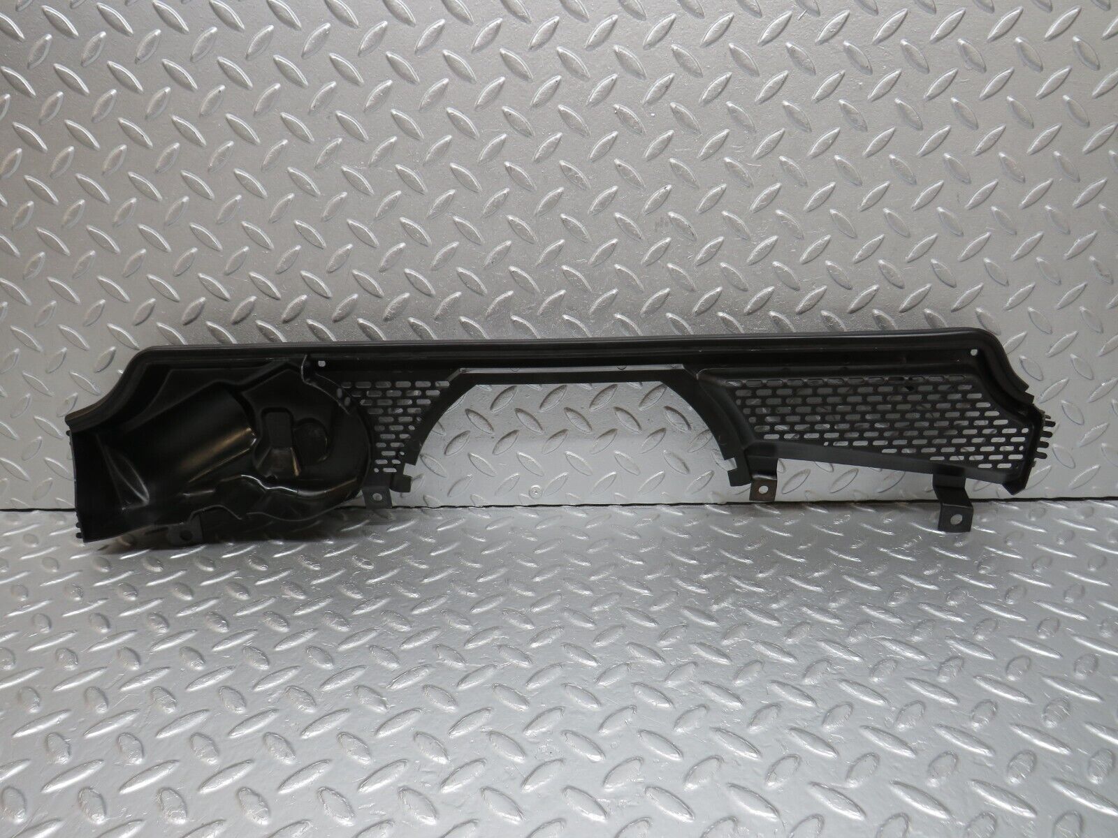 39360 Mercedes-Benz R129 320SL Coupe Windscreen Wiper Motor Cover Panel