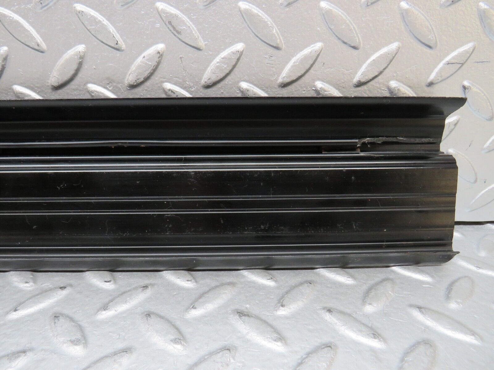 27897 Mercedes-Benz W123 280E Rear Left Door Sill Trim Black