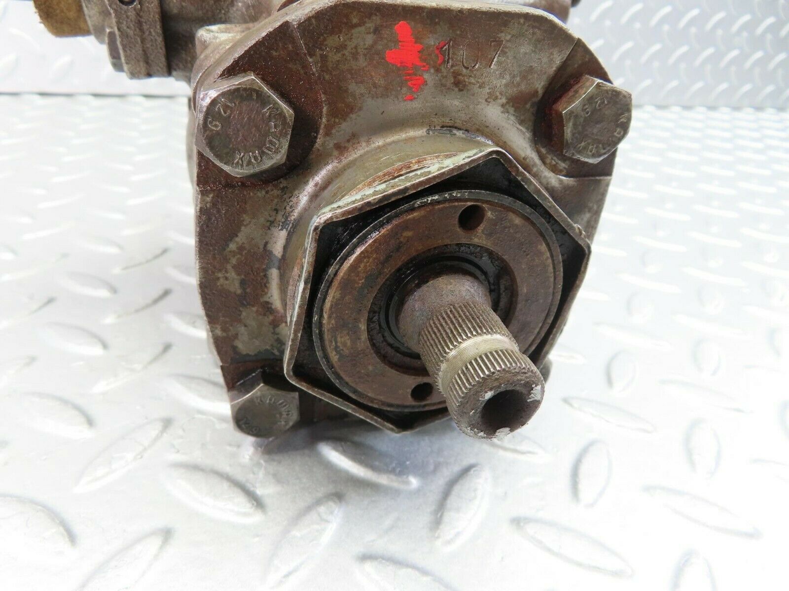 9787 Mercedes-Benz C123 280CE Coupe Steering Box 1164610101