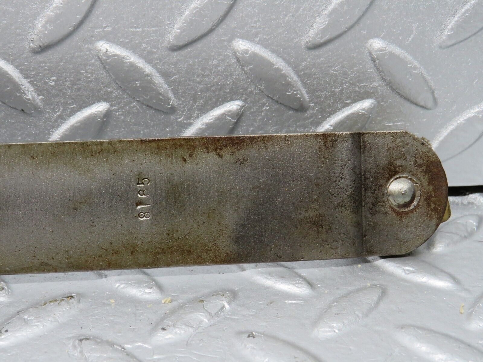 40463 Mercedes-Benz W110 230 Rear Right Door Window Regulator