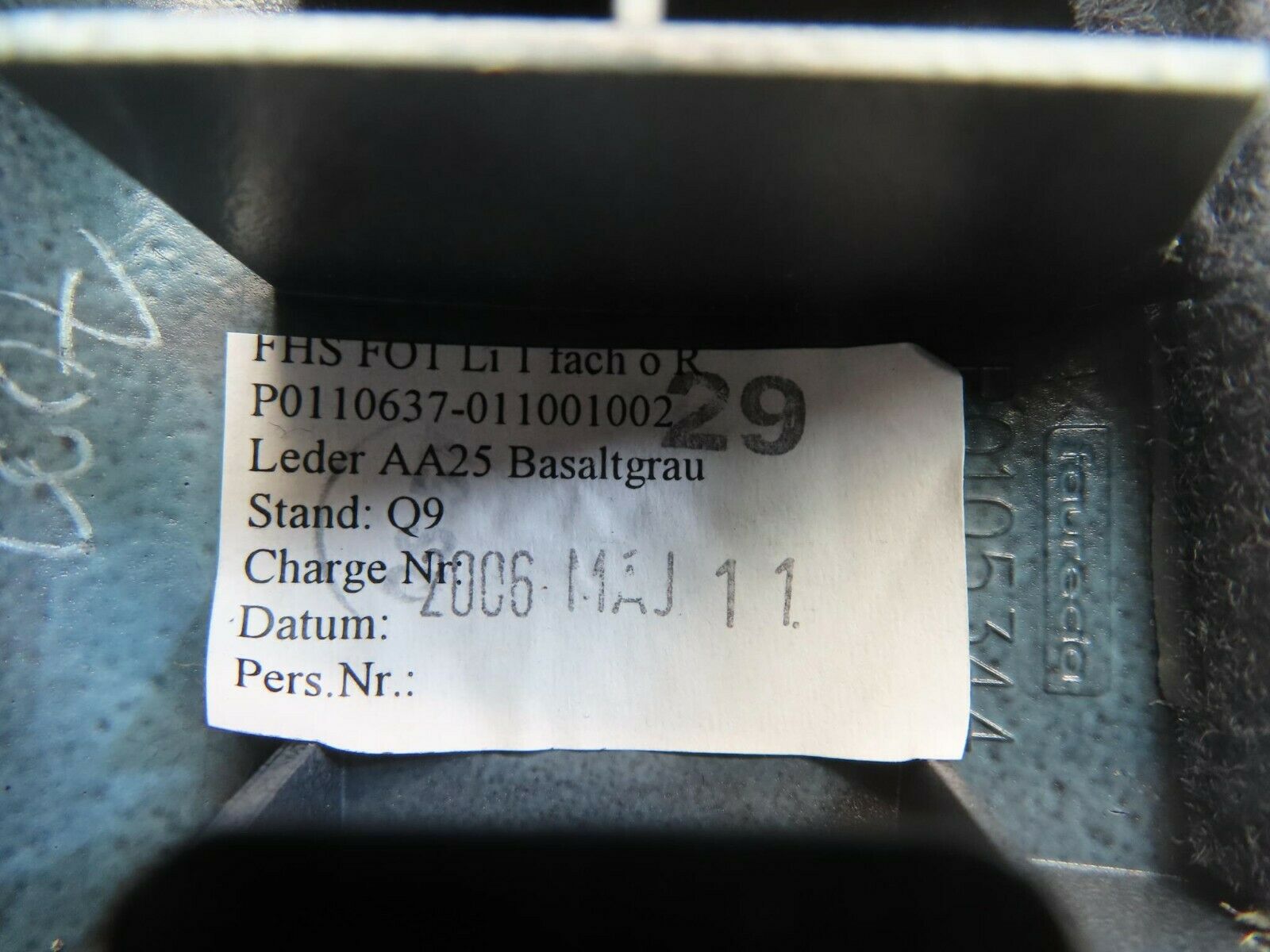 11190 Mercedes-Benz W221 S320 Rear Left Window Control Switch P0110637