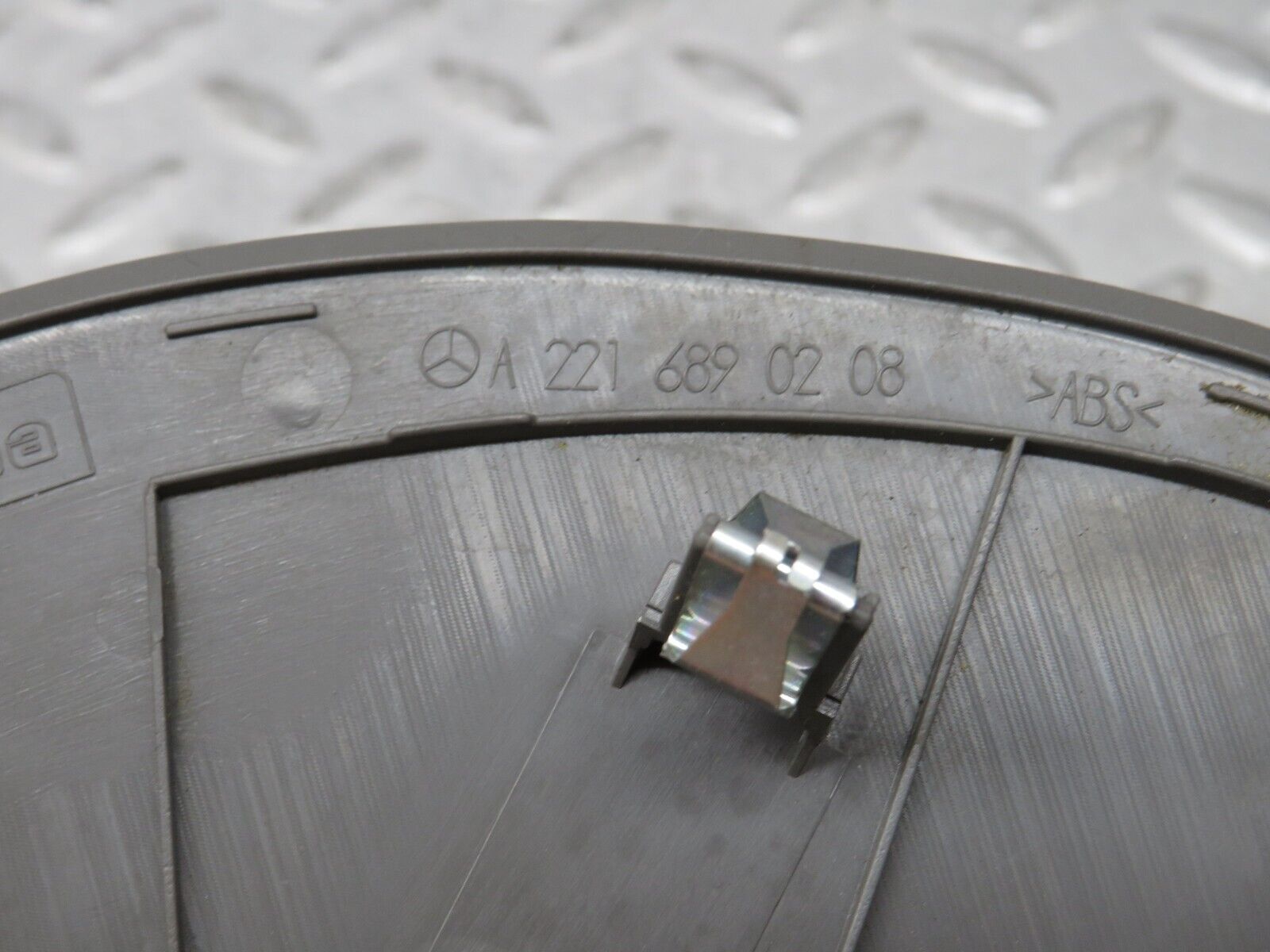 35204 Mercedes-Benz W221 Dashboard Side Cover Panel Pair Grey 2216890108