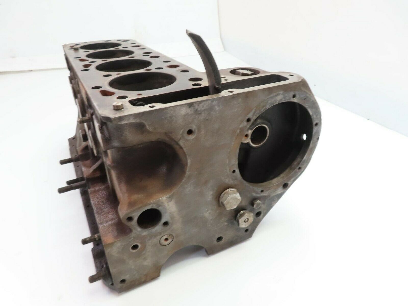 9538 Mercedes-Benz W115 Engine Block OM615 6150111801