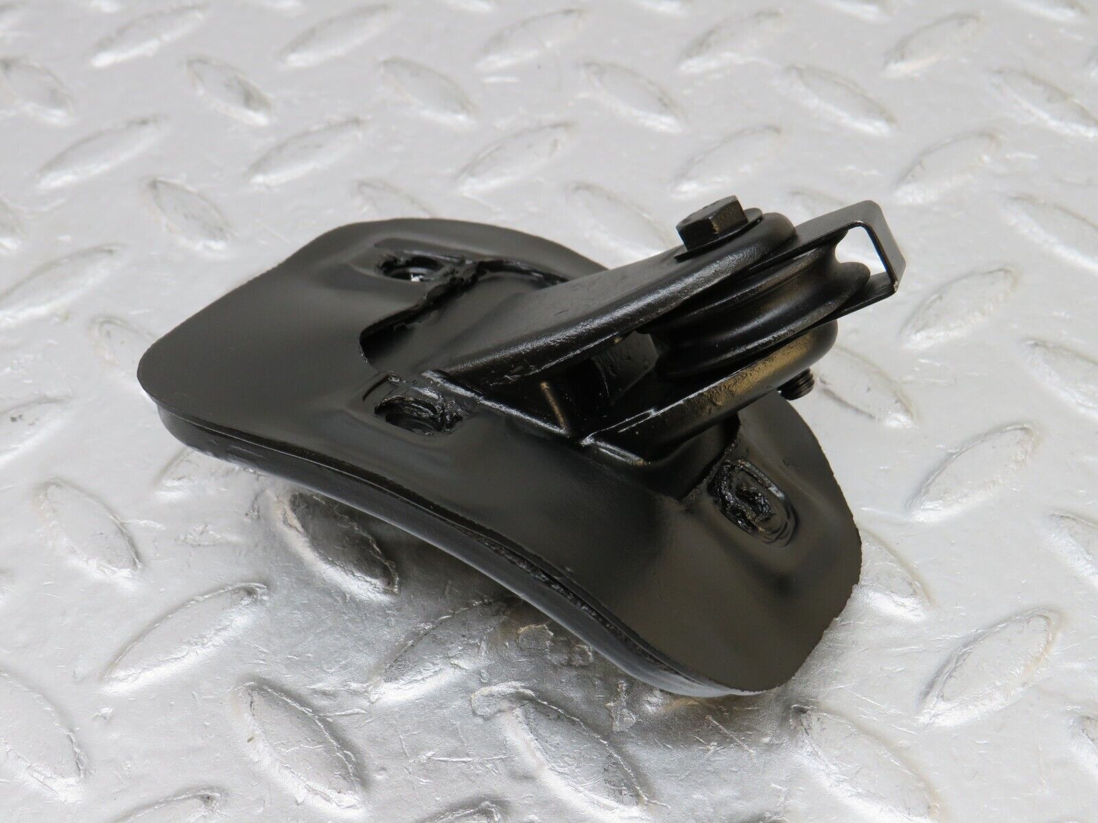 37535 Mercedes-Benz W109 300SEL Handbrake Cable Regulator 1084270181