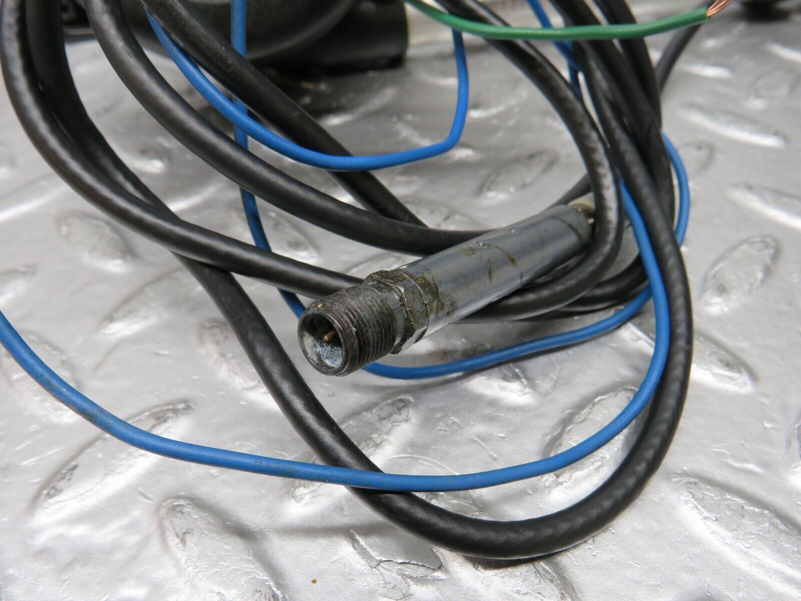 34368 Mercedes-Benz C126 380SEC Coupe Electric Antenna