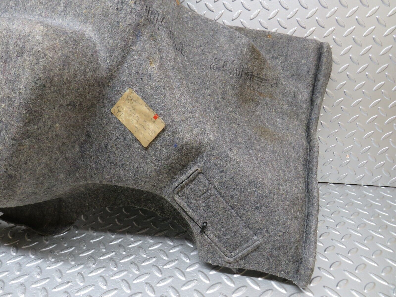 25732 Mercedes-Benz W124 280E Trunk Panel Cover Left 1246901026