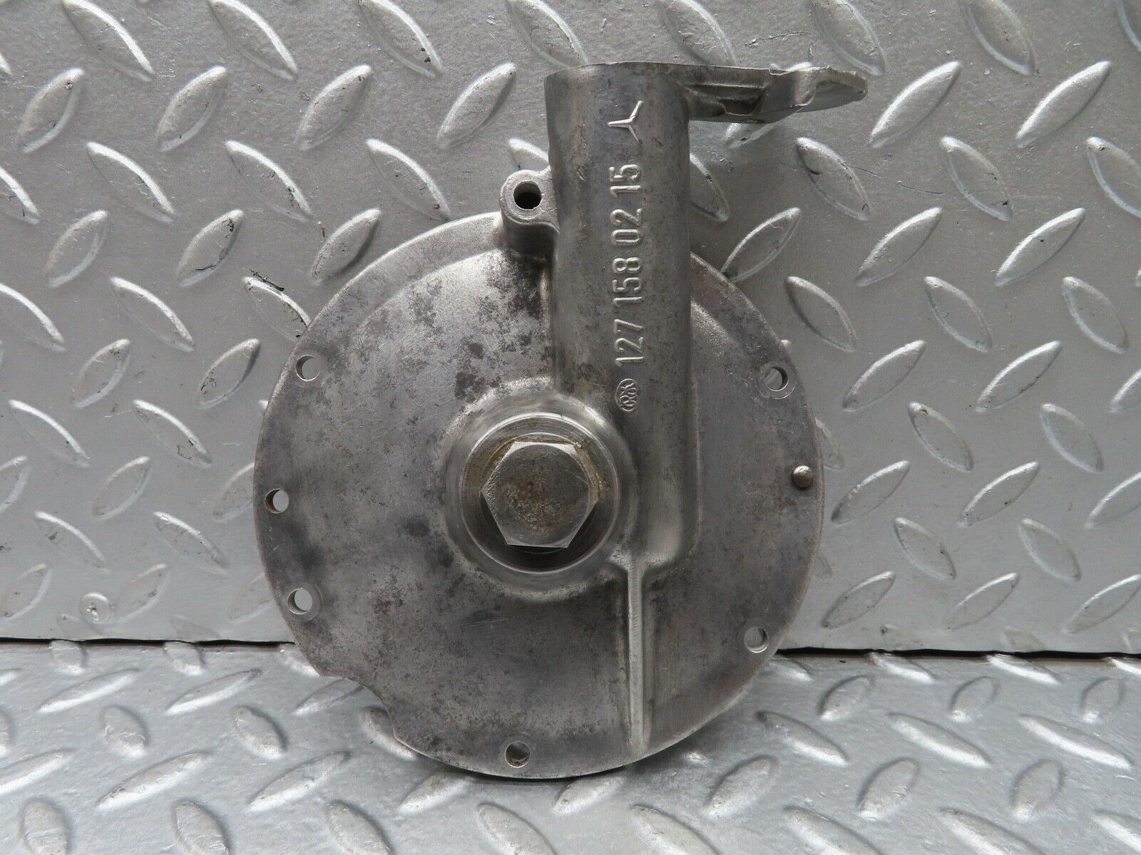 18406 Mercedes-Benz W111 220SE Coupe Ignition Distributor Support 1271580215