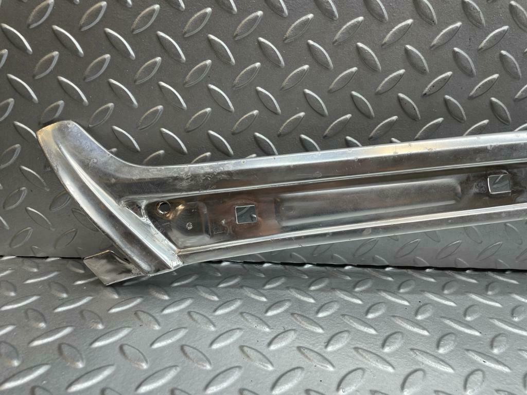 0034 Mercedes-Benz W116 350SE A Pillar Chrome Moulding Trim Left Side