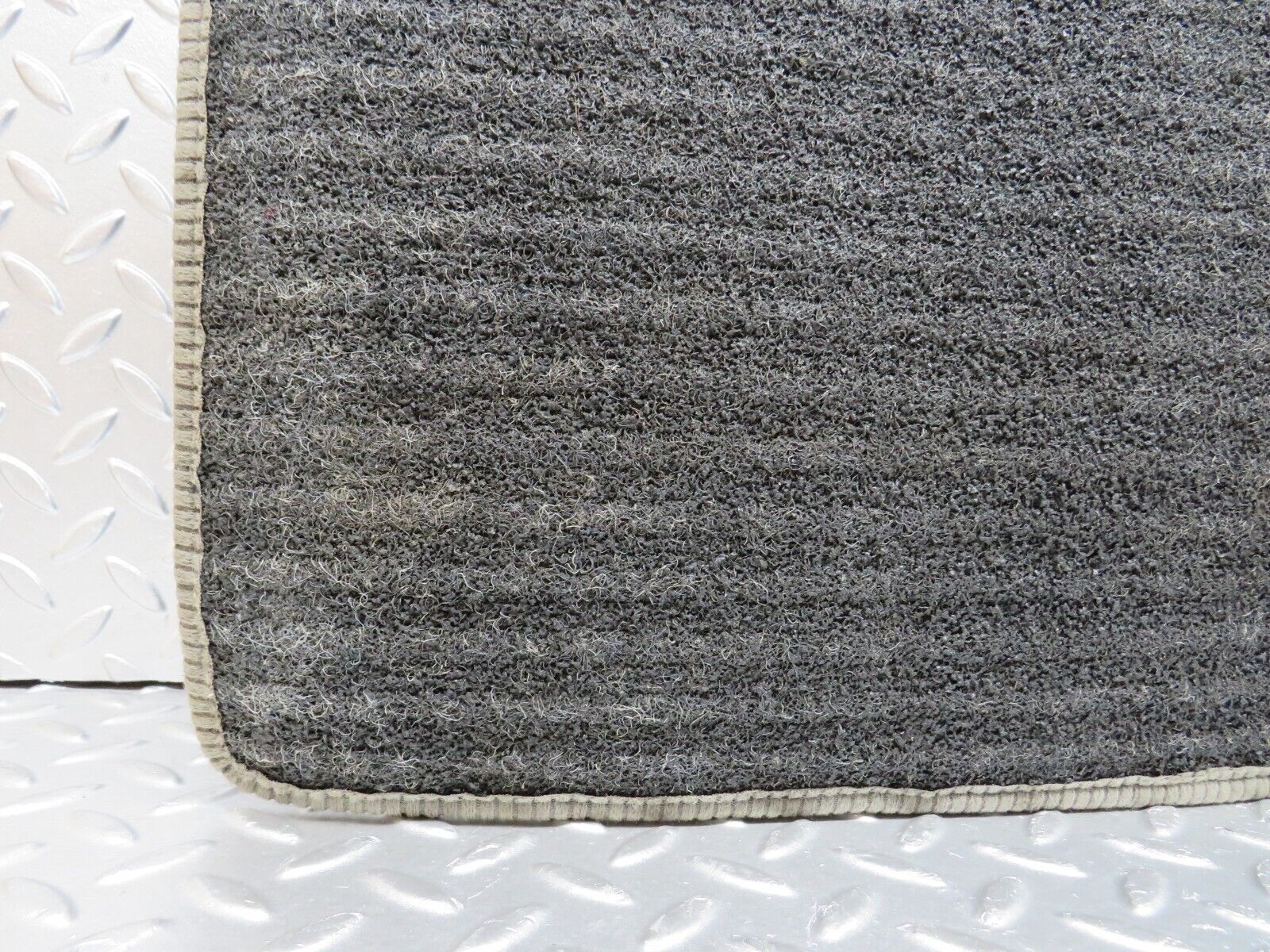 32333 Mercedes-Benz S124 300TE Wagon Front Left Passenger Carpet Mat Grey