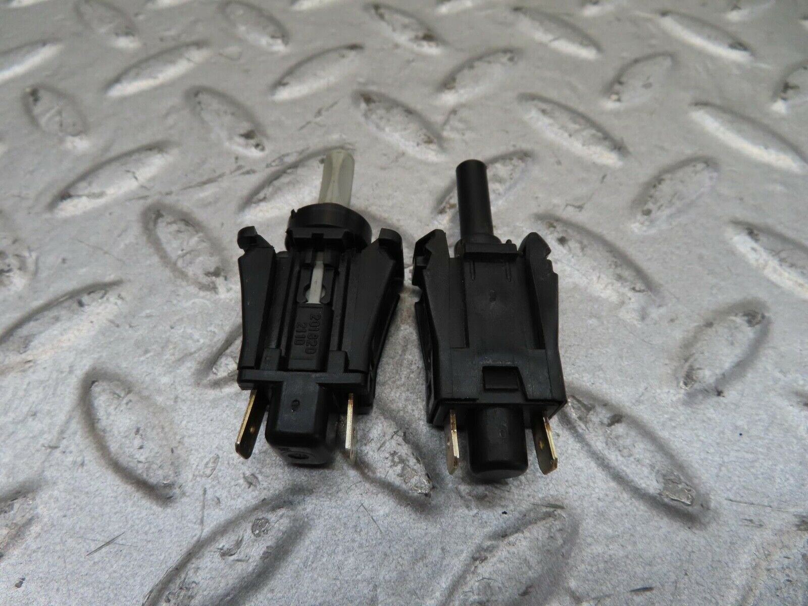 14730 Mercedes-Benz W201 190E Door Contact Switch Glove Box Light Switch