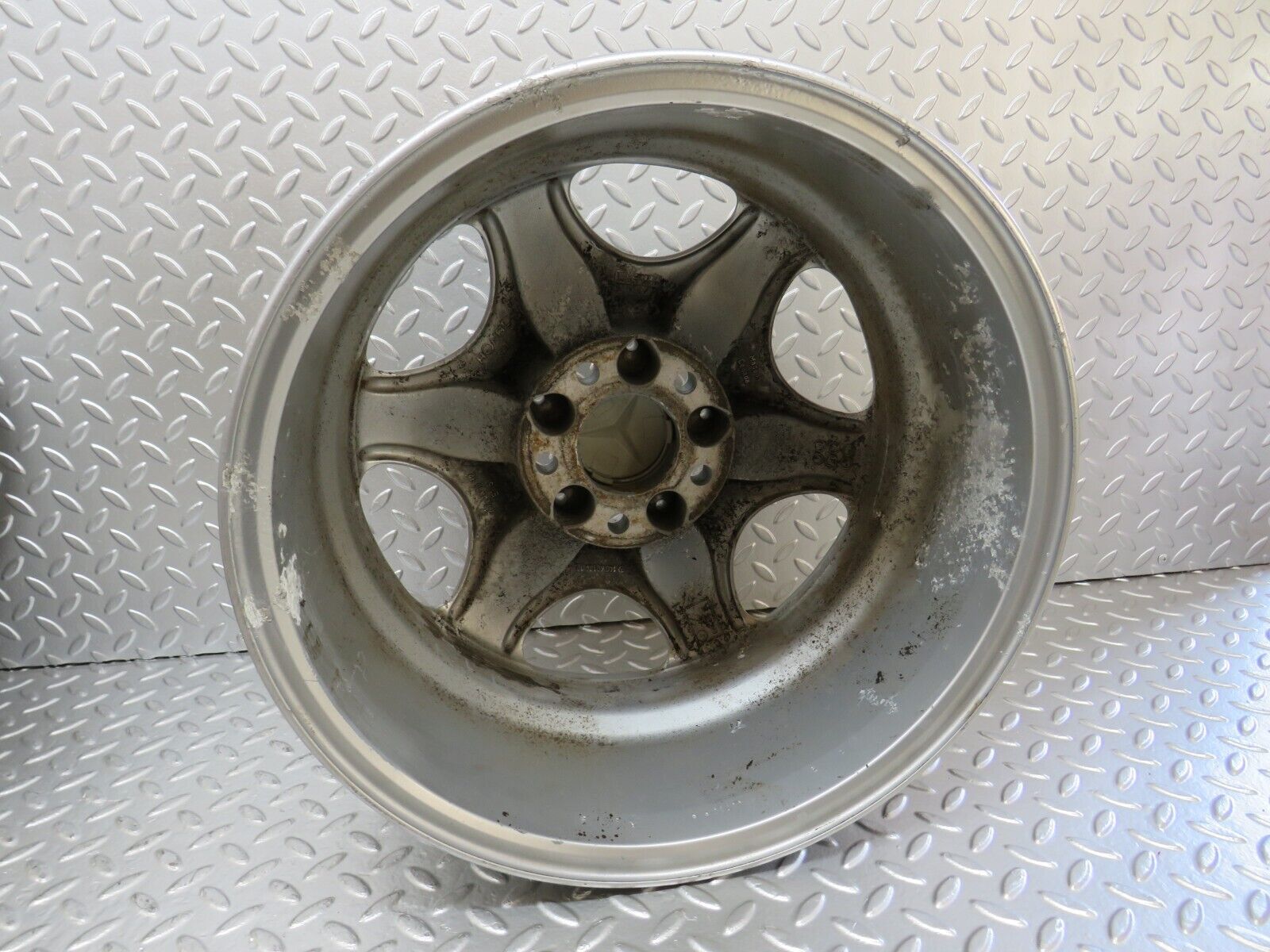 24716 Mercedes-Benz W140 S320 Alloy Wheel Set 7.5Jx16H2 ET51 1404011402