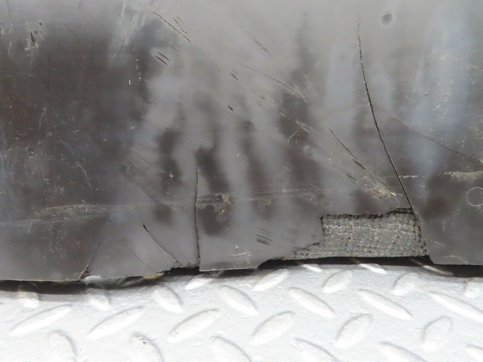 18133 Mercedes-Benz W123 200 Centre Console Carpet Blue Left Side