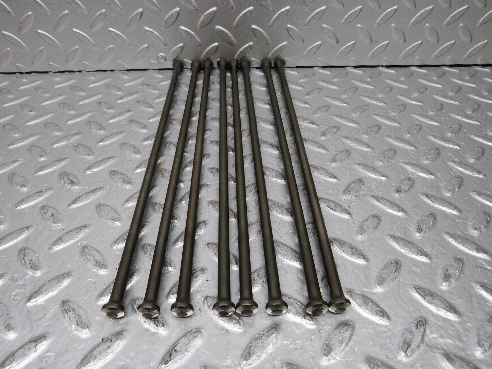 0355 Mercedes-Benz W120 180D Ponton Rocker Arm Push Rod