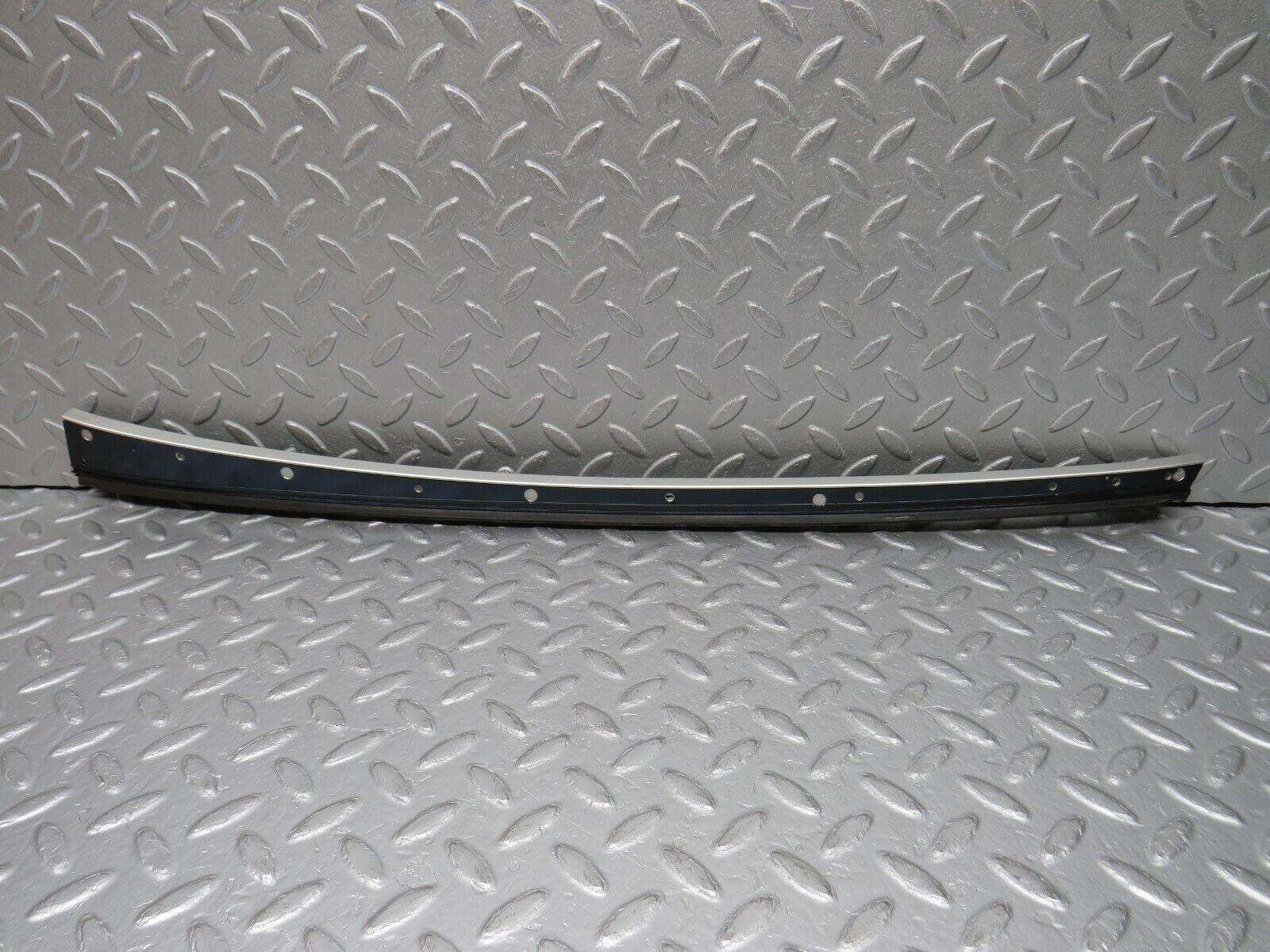 38522 Mercedes-Benz R129 280SL Coupe A Pillar Chrome Trim Cover Left