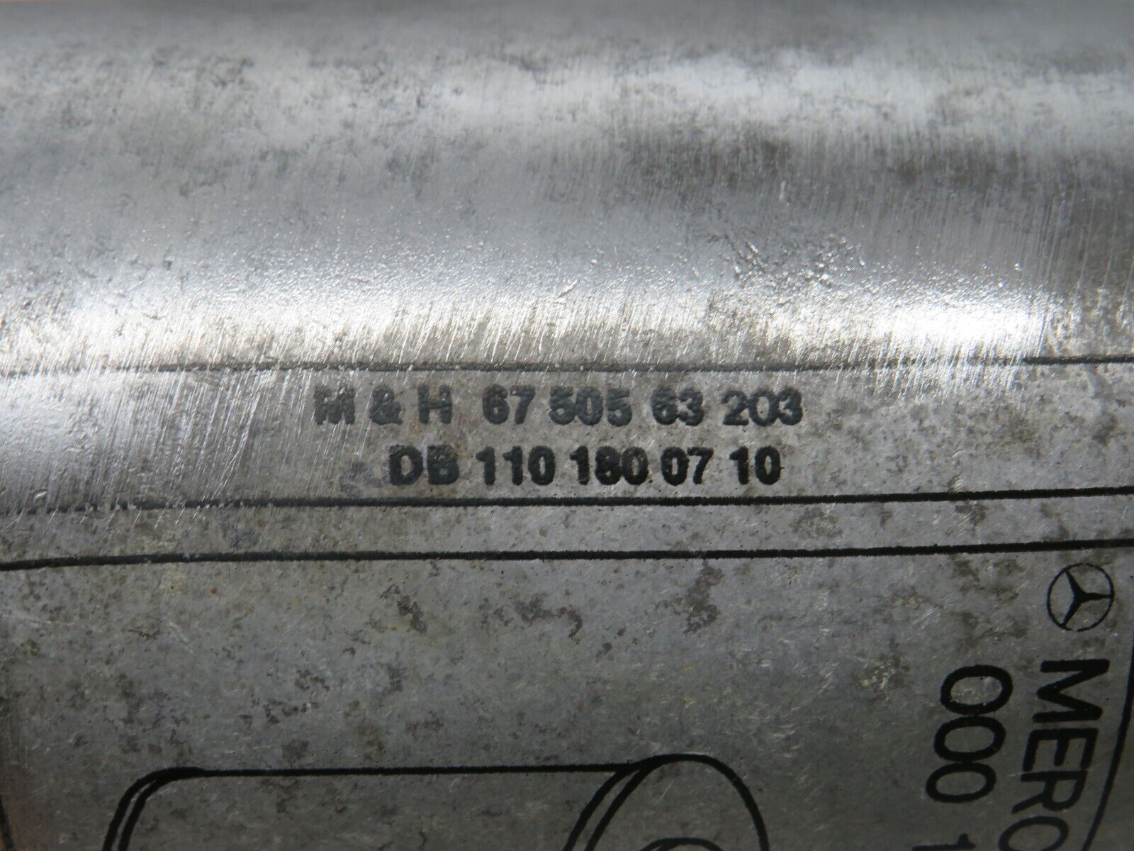 28041 Mercedes-Benz W123 280E Oil Filter Housing 1101800710