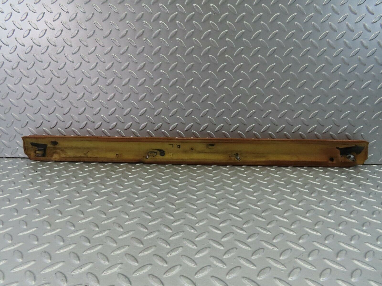 7910 Mercedes-Benz W115 220D Rear Left Upper Door Panel