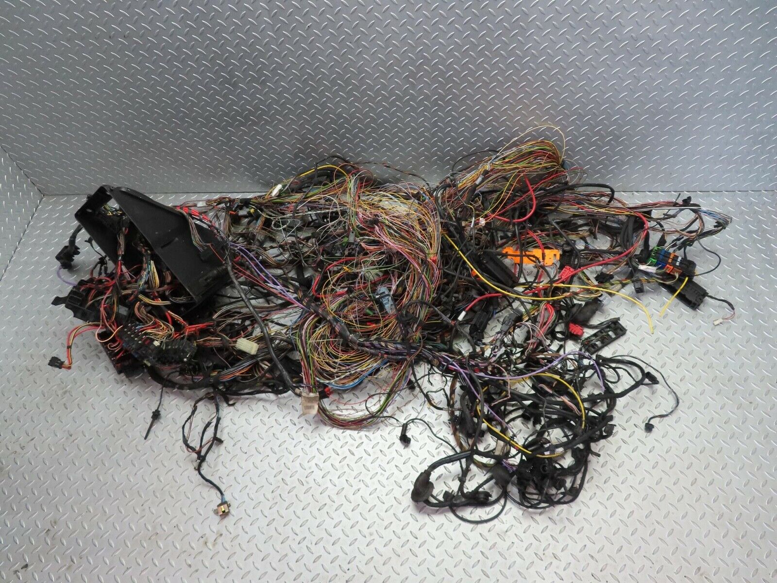 15208 Mercedes-Benz W140 S320 Engine Chassis Body Wire Wiring Harness