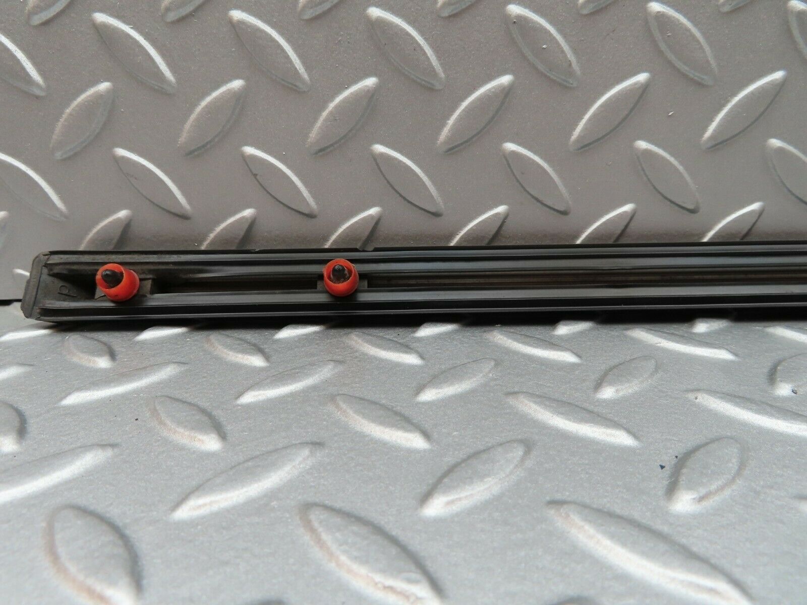 3693 Mercedes-Benz S123 200T Wagon Centre Door Chrome Trim Rear Right