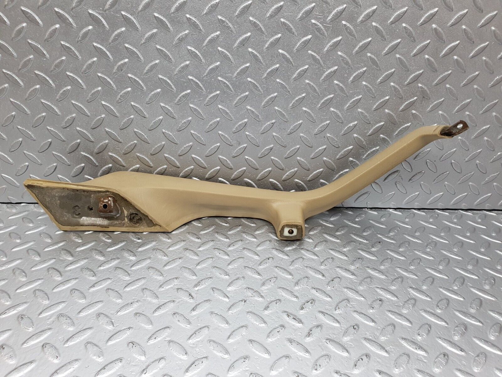 40930 Mercedes-Benz W126 300SE Rear Right Interior Door Handle Beige 126970121