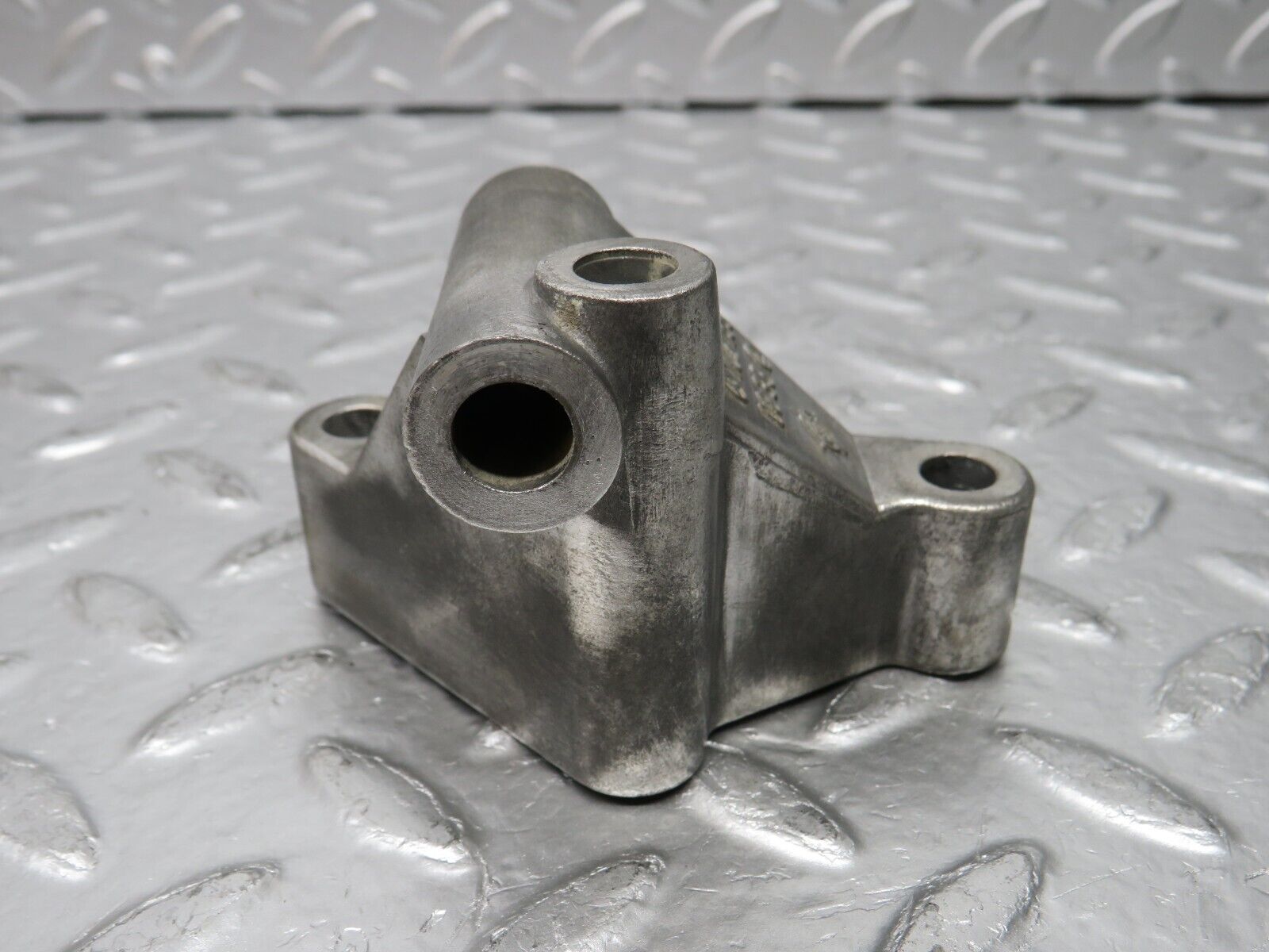 30429 Mercedes-Benz W124 230E Alternator Generator Support 1021550835