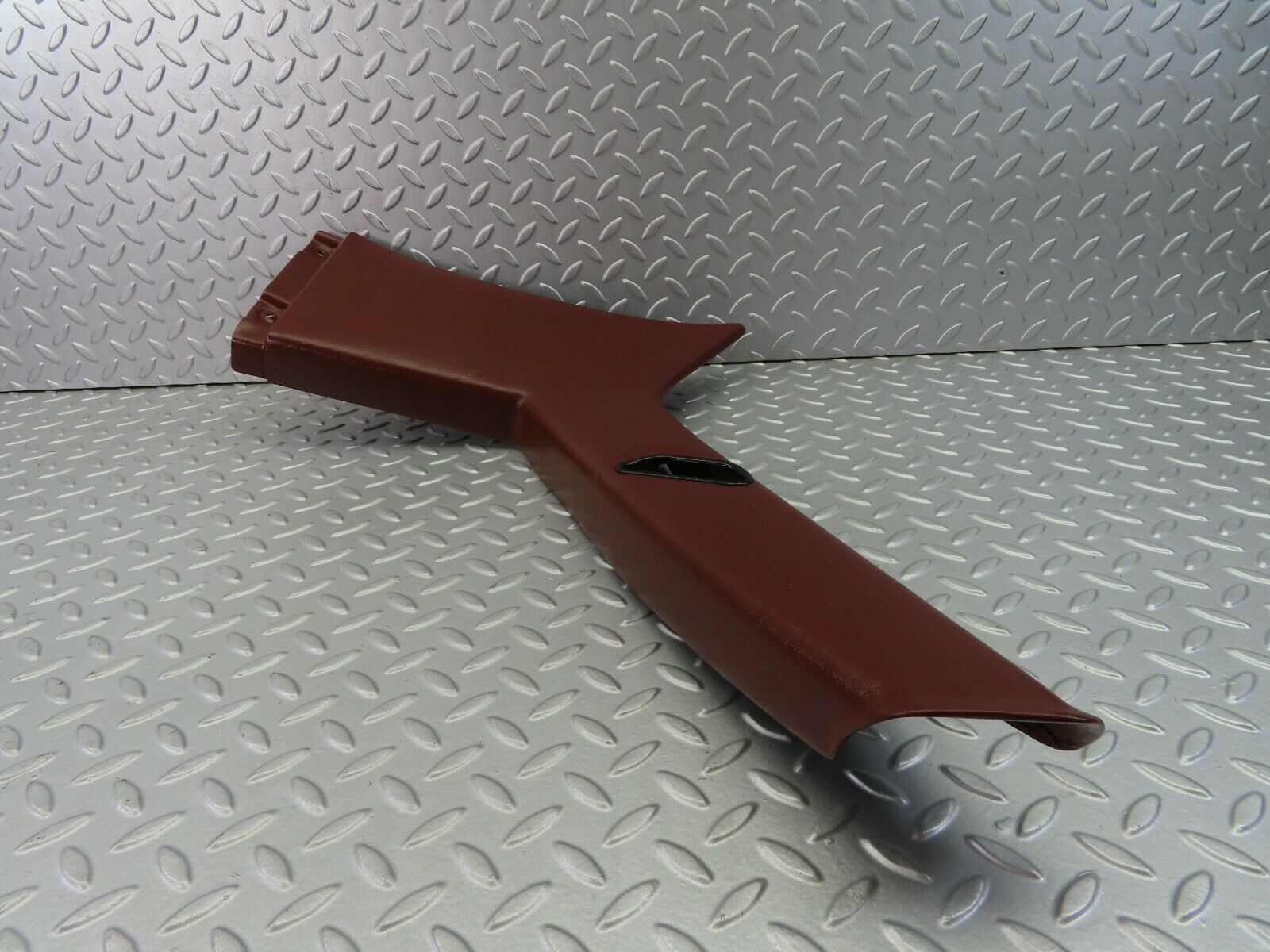 7496 Mercedes-Benz S123 230TE Wagon C Pillar Cover Trim Right