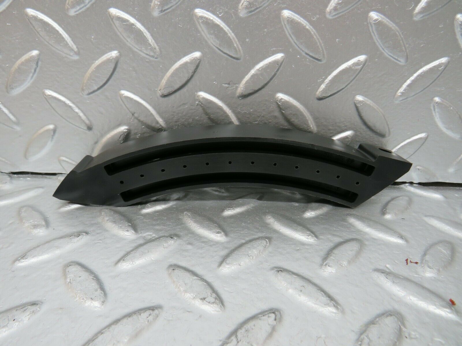 24420 Mercedes-Benz S124 220TE Wagon Cable Connector Terminal Block 2015400669