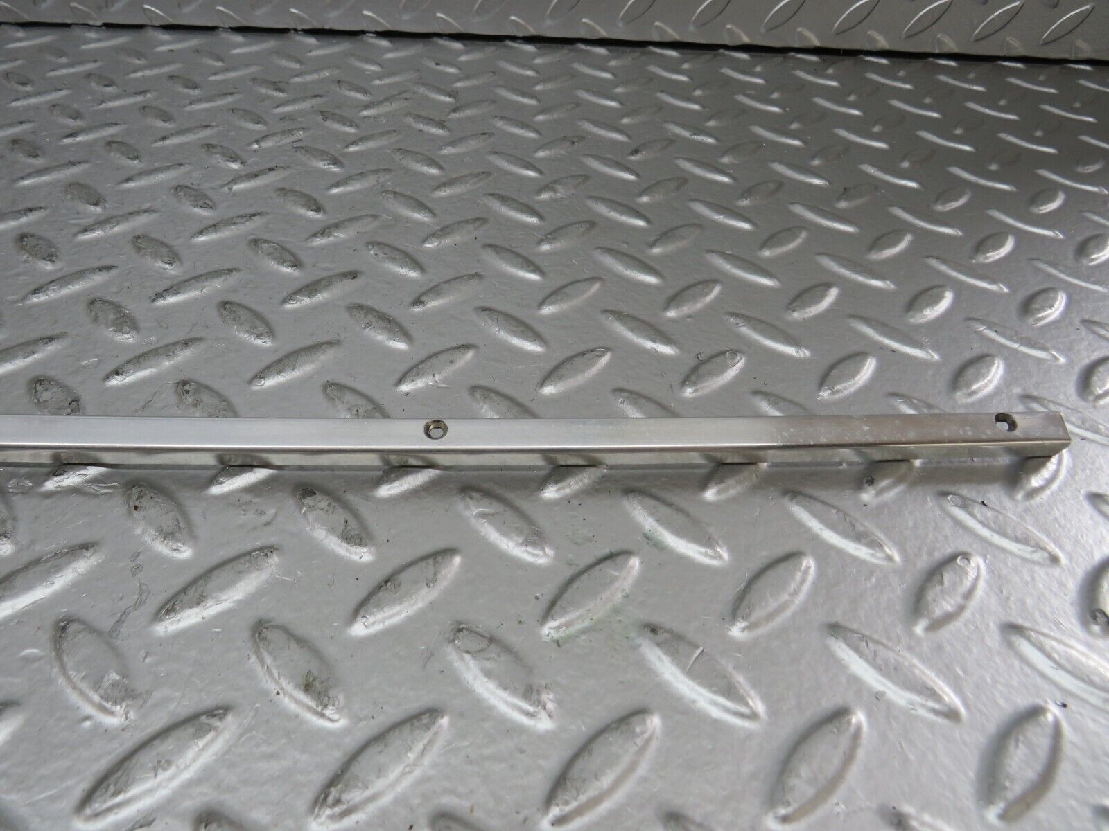 26639 Mercedes-Benz C124 220CE Coupe Sunroof Chrome Trim