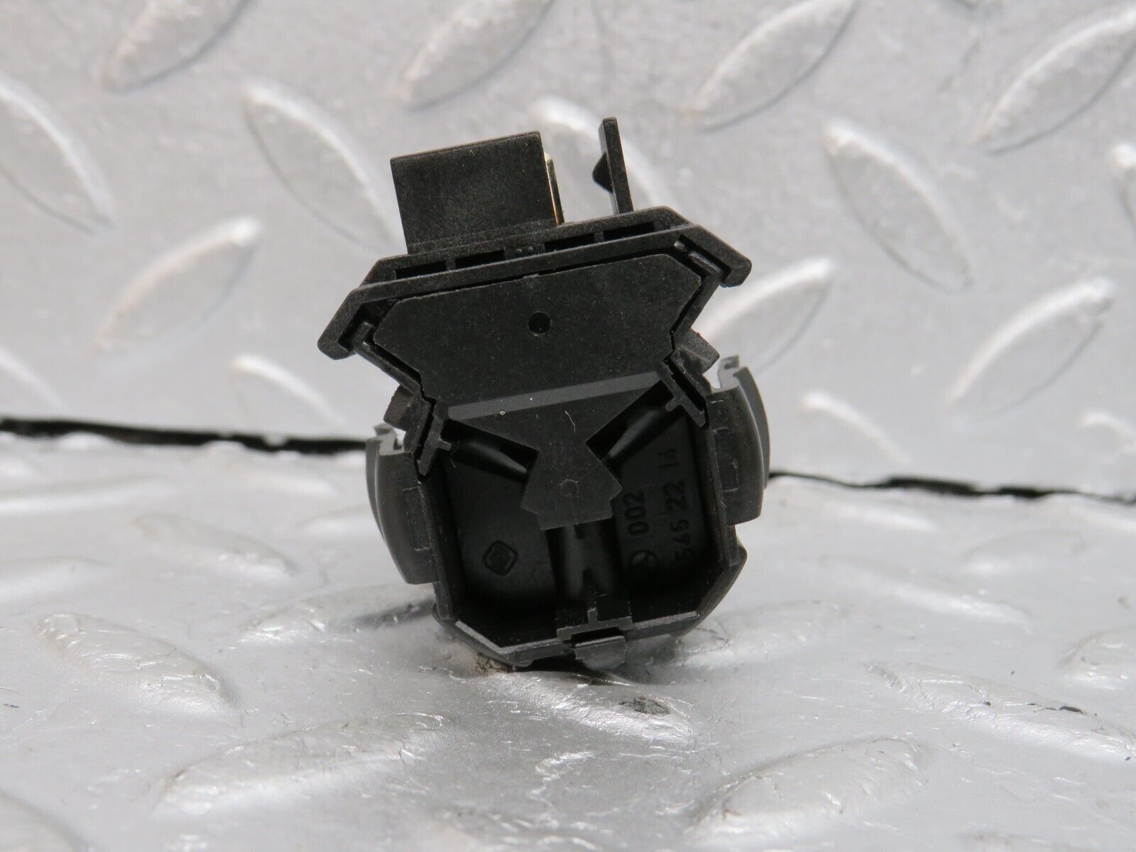 39631 Mercedes-Benz R129 320SL Coupe Kick Down Switch 0025452214