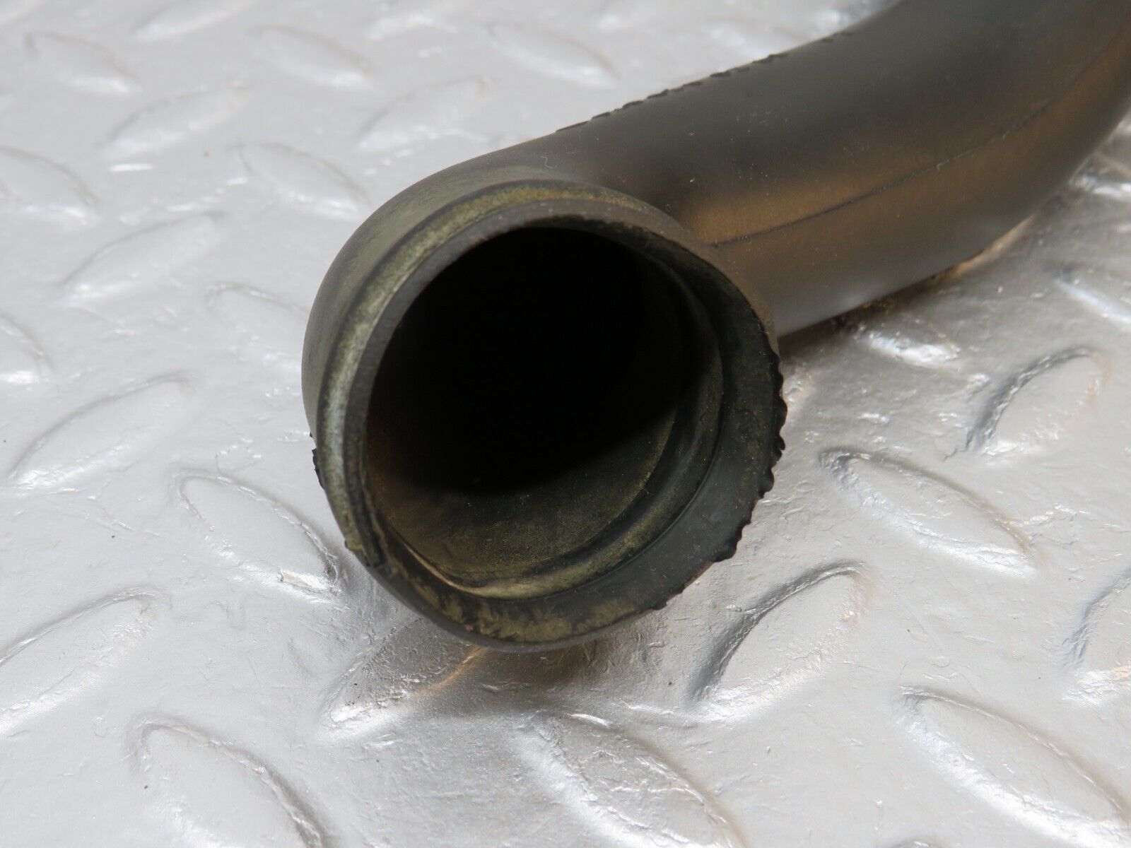 39743 Mercedes-Benz R129 320SL Coupe Water Drain Hose Pipe Right Side 1296280269