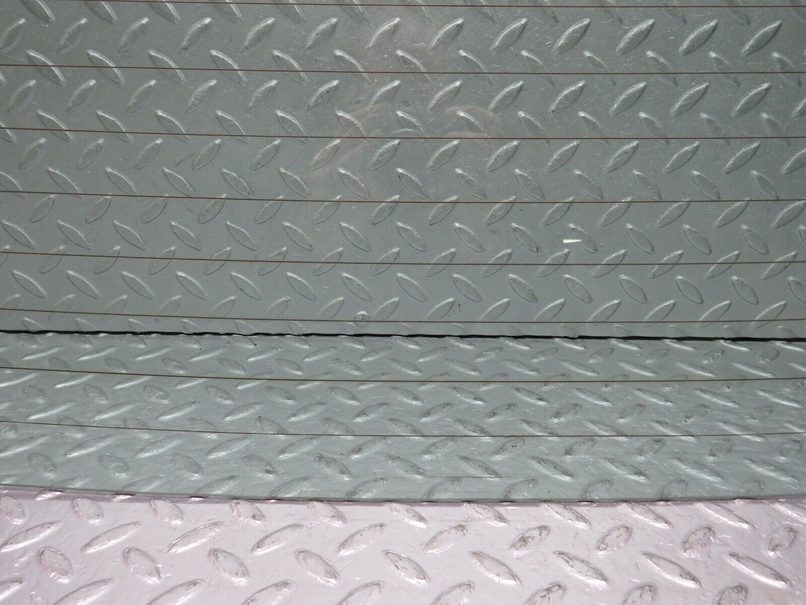 39073 Mercedes-Benz W201 190E 2.6L Rear Heated Windscreen Glass